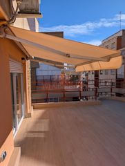 Attico in Alto de los Molinos. En venta atico reformado con plaza de garaje, zona ayuntamientoc