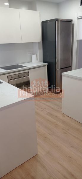 Foto 3d5575b6-19a8-4078-8c32-0b5e13a2a371. Rent flat with heating in Centro Albacete