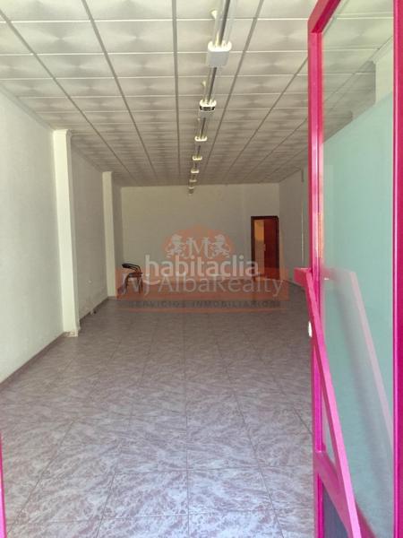 Foto 9a0036bb-9b9c-47a5-9244-61548f3fb4b1. Location local commercial dans Hospital Albacete