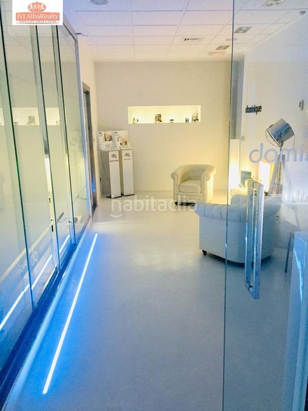 Foto db0e2b82-8821-4127-9484-e120dcae47d7. Local comercial a Centro Albacete