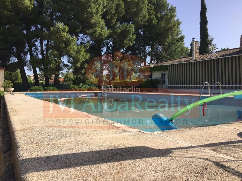 Foto 29ac327b-7334-4661-9f43-19a7fcb9e8ff. Chalet avec parking piscine dans Pedanías - Extrarradio Albacete