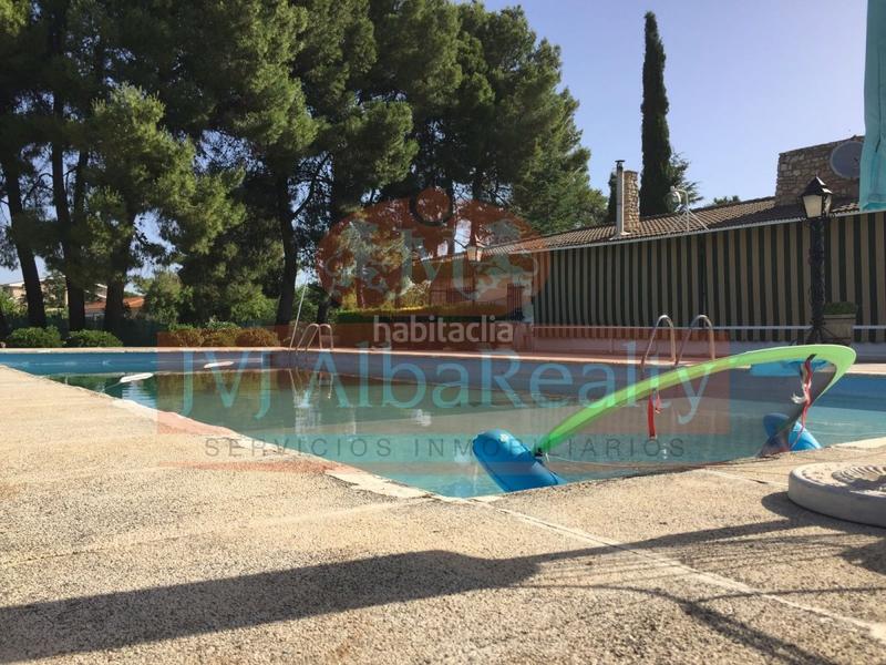 Foto 5d679ddd-4576-4484-8937-1b7ef8cf62dd. Chalet avec parking piscine dans Pedanías - Extrarradio Albacete