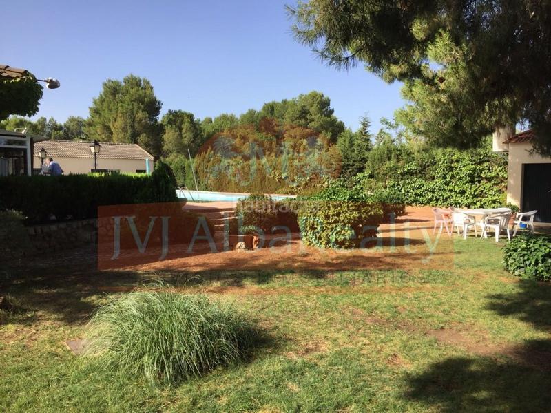 Foto 6d374fee-4c67-42f9-9208-96ea5aefaeaa. Chalet avec parking piscine dans Pedanías - Extrarradio Albacete