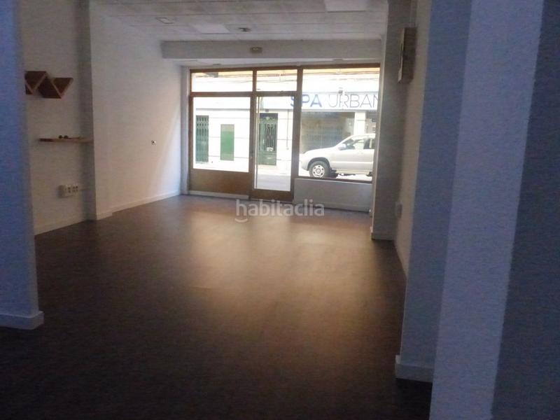 Foto a0c55fcb-b64b-48ef-b707-48642ce8aa6d. Rent business premise in Feria Albacete