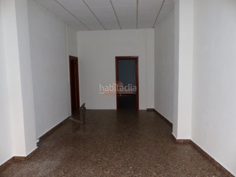 Foto c902a5b5-144e-4726-b076-7e8e59c4f284. Location local commercial dans Carretas - Pajarita Albacete