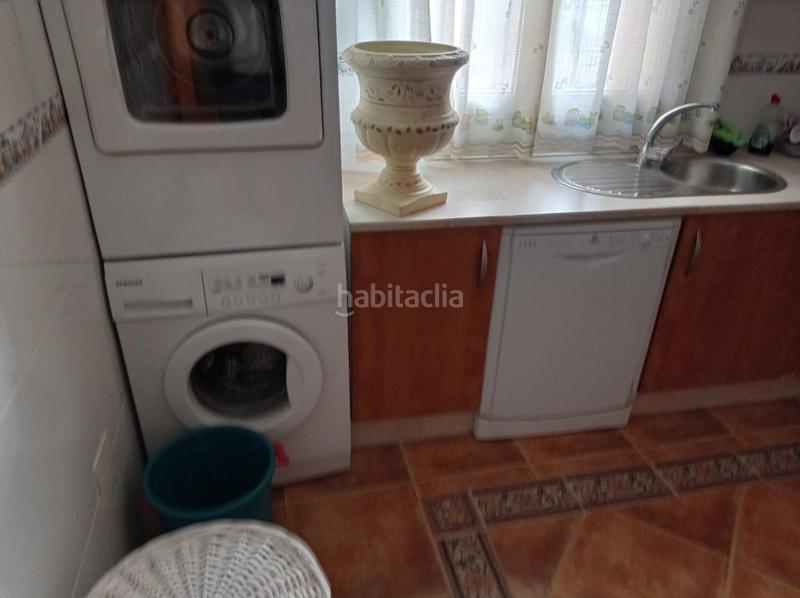 Foto 87205bbc-ec39-4896-9adb-ecfa439d2bdc. Casa adossada amb calefacció a Pozohondo