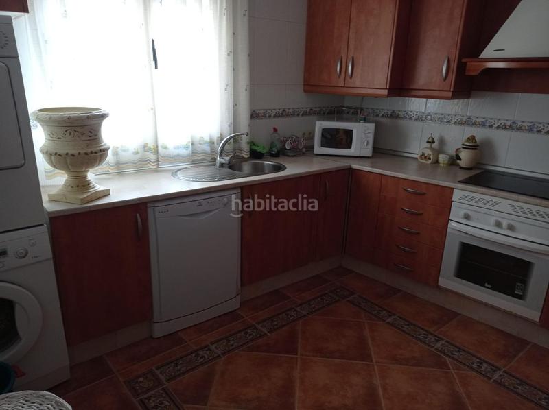 Foto e3b8cbd2-1402-4548-9d29-0b21b7002b3c. Casa adossada amb calefacció a Pozohondo