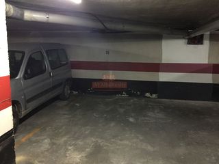 Autoparkplatz in Feria. Se vende plaza de garaje para motos en zona plaza de toros