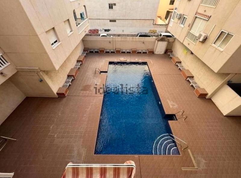 Foto 8a8924ce-9c4e-4d8b-85e0-d5c294c79e7a. Appartement dans El Acequión Torrevieja