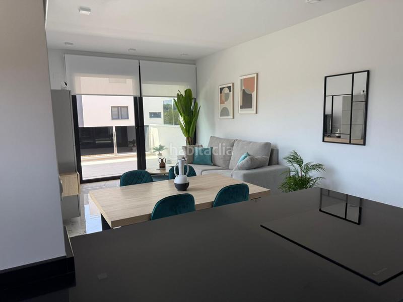 Foto 01dfba3b-c78d-49d2-bf0d-ca0192c585a8. Apartament amb calefacció aparcament piscina a La Florida Orihuela