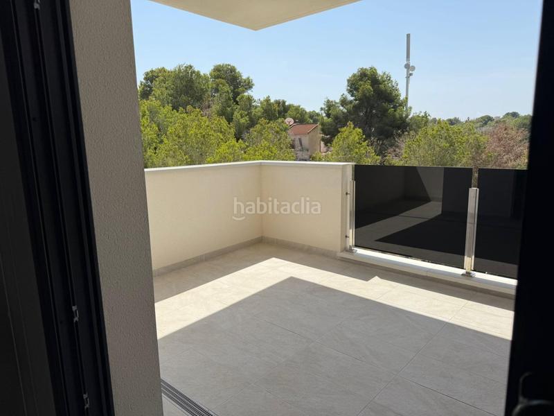 Foto a265f310-dbe0-41a0-9fb0-99ca900f3b9d. Apartament amb calefacció aparcament piscina a La Florida Orihuela