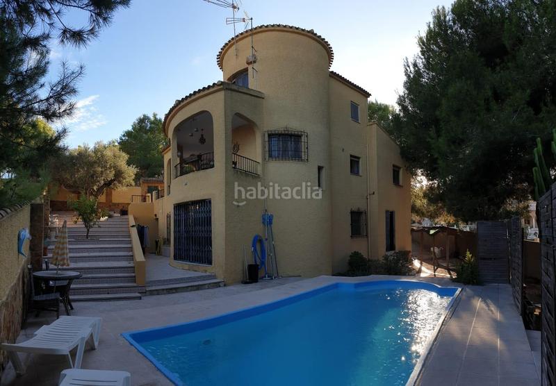Foto f5387533-da77-4ee8-845b-5cba40a33d33. Chalet mit parking in Villamartín-Las Filipinas Orihuela