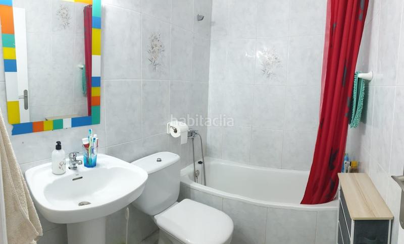 Foto 656ddfd7-50a5-4f04-8033-55232fc24057. Chalet with parking in Villamartín-Las Filipinas Orihuela