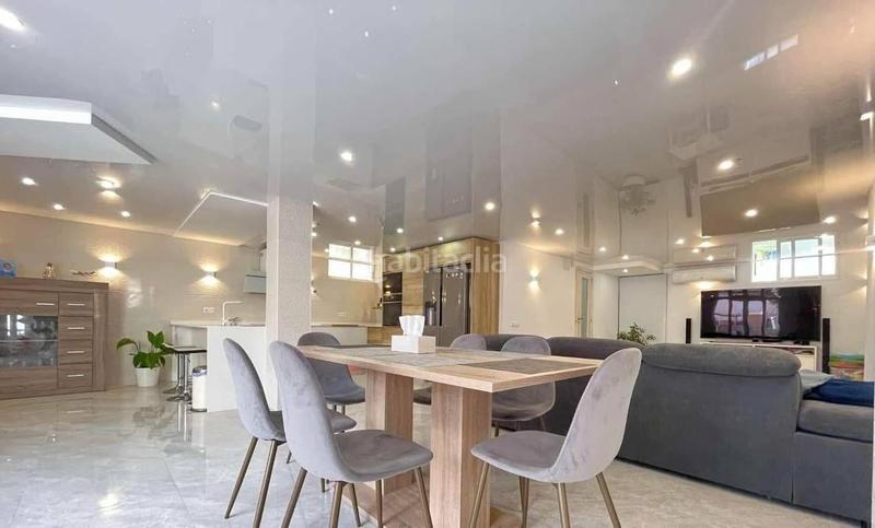 Foto 7d3d574e-08db-4631-a382-debd88dfdbd7. Xalet amb aparcament a La Florida Orihuela