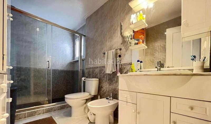 Foto be478661-7cc1-4f0e-8bbe-5a593ea45fe8. Xalet amb aparcament a La Florida Orihuela