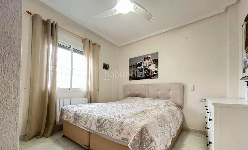 Foto c8f00e54-4b3d-44b2-bc77-497816b55cf5. Xalet amb aparcament a La Florida Orihuela