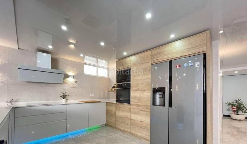 Foto f9a75fc6-6118-460b-a926-057d33fcccc0. Xalet amb aparcament a La Florida Orihuela