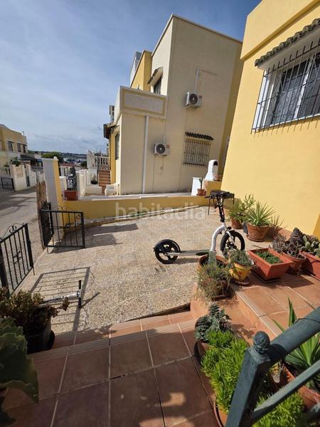 Foto 969a3568-9a7a-4277-839d-a565888591ad. Maison avec parking piscine dans La Florida Orihuela