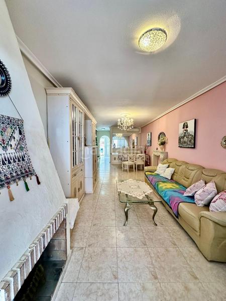 Foto 6f17fb0a-1fcb-4322-80bb-1fc6676a446a. Casa  en la residencia calas blancas en Zona Playa de los Locos Torrevieja