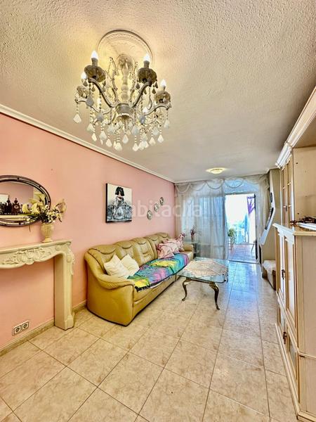 Foto db3b2390-0836-4e8b-a354-b254a43cbec6. Casa  en la residencia calas blancas en Zona Playa de los Locos Torrevieja