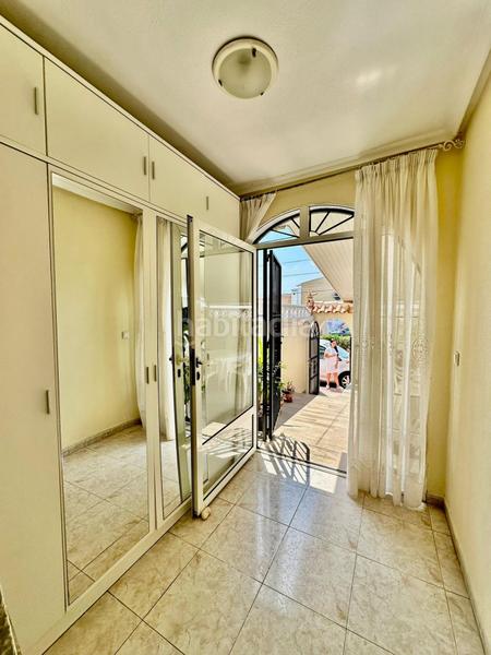 Foto e677aa90-c488-44a6-8646-5d2420c26343. Casa  en la residencia calas blancas en Zona Playa de los Locos Torrevieja