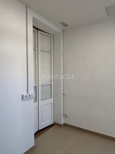 Foto 6b9c2ddb-40d0-48ae-95ba-c7dbad8635fc. Rent business premise in carrer de colom 18 in Centre Sabadell