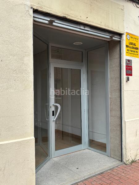 Foto d6b86756-f1a2-44d4-b7a7-7c2de2140088. Rent business premise in carrer de colom 18 in Centre Sabadell