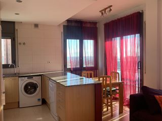 Rent Flat  Carrer de les tres creus