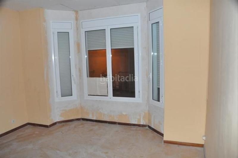 Foto 698d9fc5-a3b3-43c7-8551-a93d763b7a77. Rent business premise in carrer de gràcia 24 in Centre Sabadell