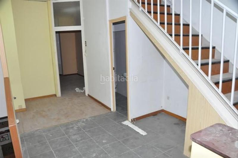 Foto 31548ca7-fe9e-42e1-9a04-31349b77b676. Location local commercial dans carrer de gràcia 24 dans Sabadell