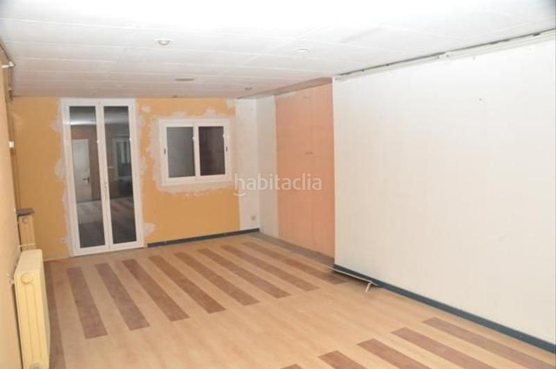Foto cc9beb90-75e8-4281-9b95-22eeeaf15ac4. Location local commercial dans carrer de gràcia 24 dans Sabadell