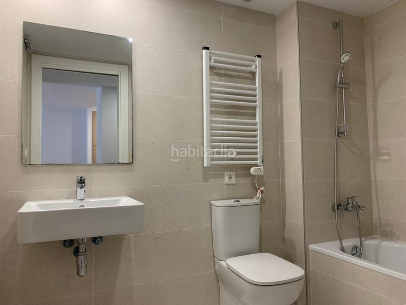 Foto 7f4ef9e8-38c5-499d-b898-675dfd6bdcbb. Location appartement avec piscine dans Eixample Sabadell