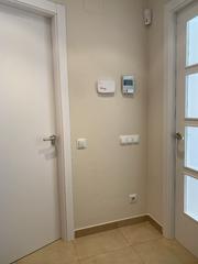 Miete Zweistöckige Wohnung  Carrer de rosales