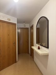 Miete Etagenwohnung  Ronda de ponent. Piso amueblado ideal para estudiantes en ronda ponent