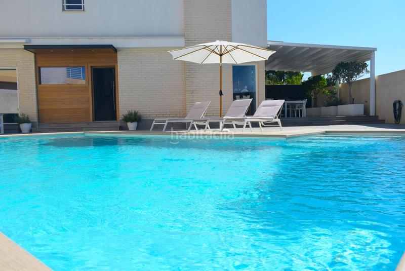 Foto 3559a536-2c38-4d63-908b-a533ebb7e5dd. Maison avec piscine dans Escandinavia-Cautivador Alfàs del Pi (l´)