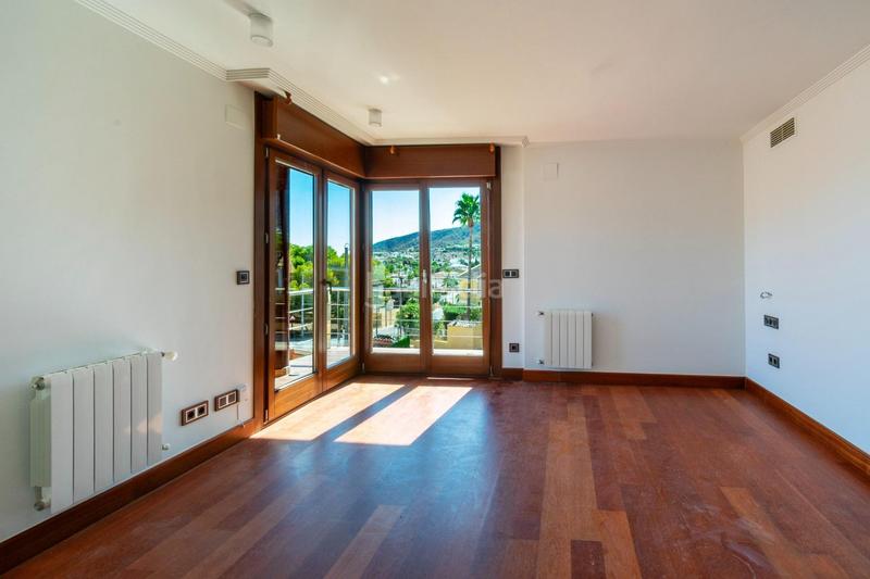 Foto 6fb33c31-9af9-4a89-aac4-0439646f1200. Maison avec piscine dans L´Albir Alfàs del Pi (l´)