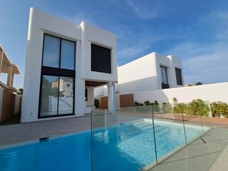 Xalet a L´Albir