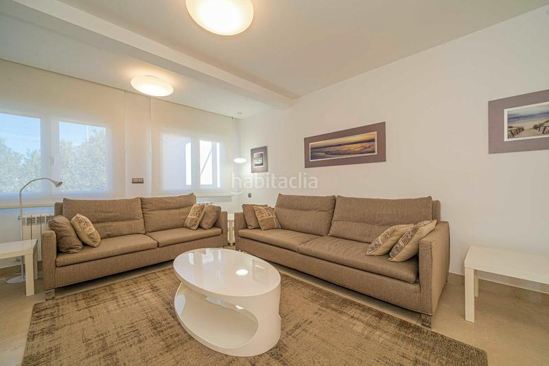 Foto f0639613-adb9-44bc-a468-3f871a2170d0. Apartament amb piscina a L´Albir Alfàs del Pi (l´)