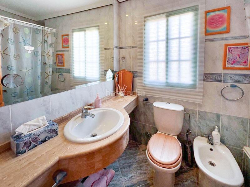 Foto ea9b4146-8391-4b2a-8bbe-f4cd84ff20c4. Chalet with pool in Sierra Helada Benidorm