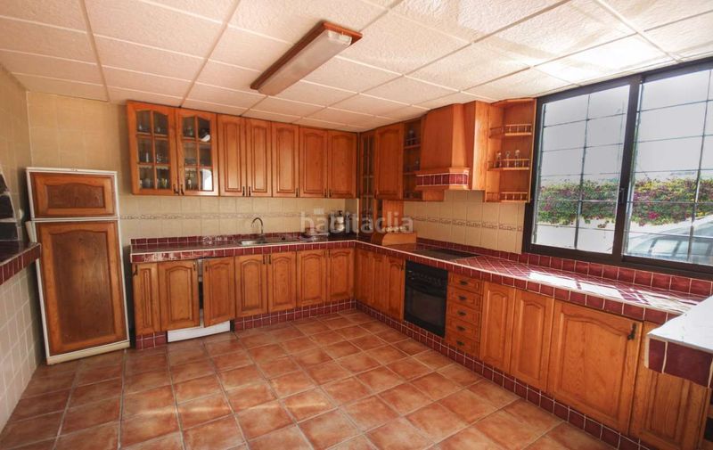 Foto 700bd0a2-f15f-4755-9eaa-ecf560c64bd1. Chalet con parcheggio piscina in Sierra Helada Benidorm