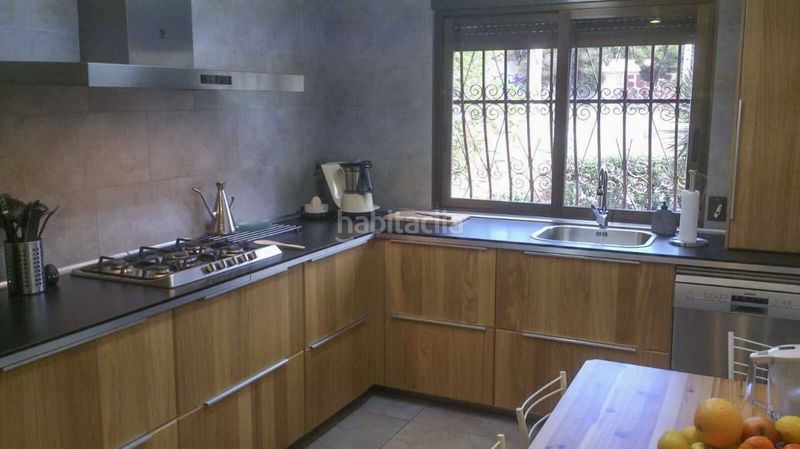 Foto c89a5719-2769-4f54-b6c6-d15dac0841d5. Chalet avec piscine dans Urbanizaciones Benidorm