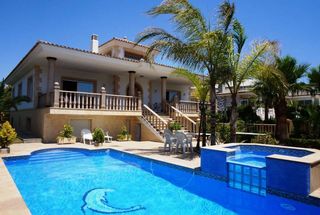 Chalet à Pueblo-Ubanizaciones