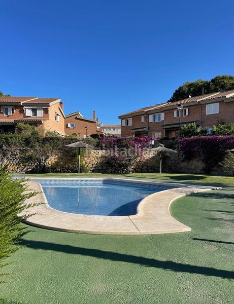 Foto 882c203a-6732-42fe-a2d0-b3687b82e277. Casa amb calefacció aparcament piscina a L´Albir Alfàs del Pi (l´)