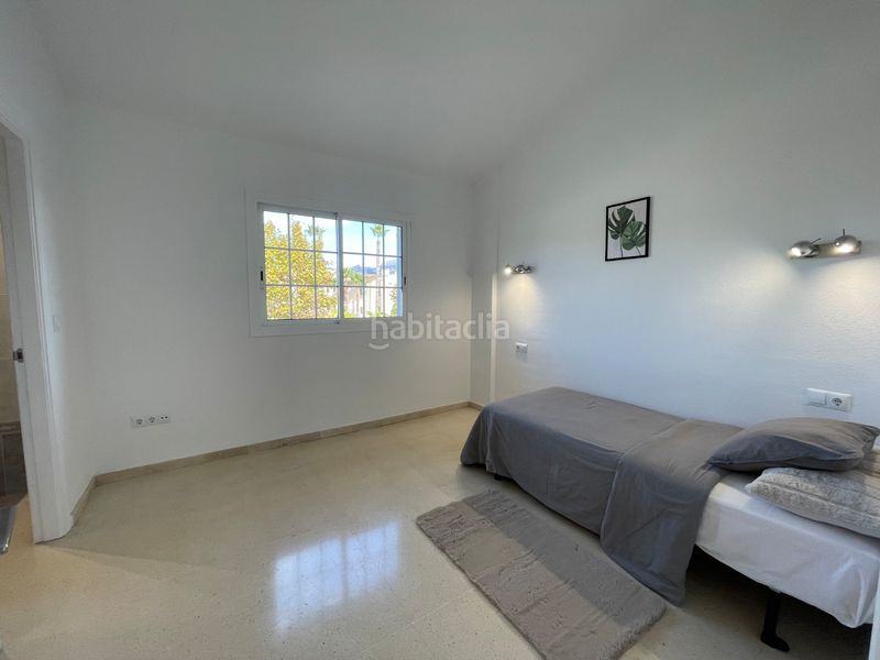 Foto cf910f2a-e078-48d6-ac4b-13921642a0db. Casa amb calefacció aparcament piscina a L´Albir Alfàs del Pi (l´)