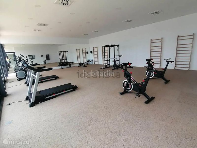 Foto bcbf3128-f2a1-4122-936c-64702763681e. Apartamento en balcón de Finestrat-terra marina Finestrat