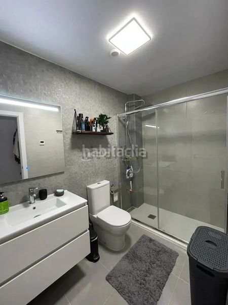 Foto c2cb055f-f69d-42e4-8ce5-46402f9b2022. Apartamento en balcón de Finestrat-terra marina Finestrat