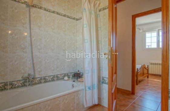Foto 282c73fe-d16f-49e0-8716-f9c8ae6f3814. Xalet amb calefacció aparcament piscina a Carrió - La Merced - Los Pinos Calp