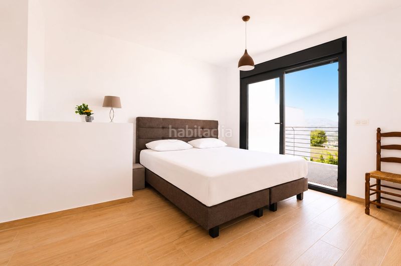 Foto 72e7ea27-9d81-4ba9-a415-c0c6af823436. Apartament amb calefacció aparcament a L´Albir Alfàs del Pi (l´)