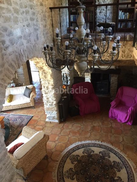 Foto 967de715-c9f7-4f28-a220-3e4fa6a02900. Masia a Relleu