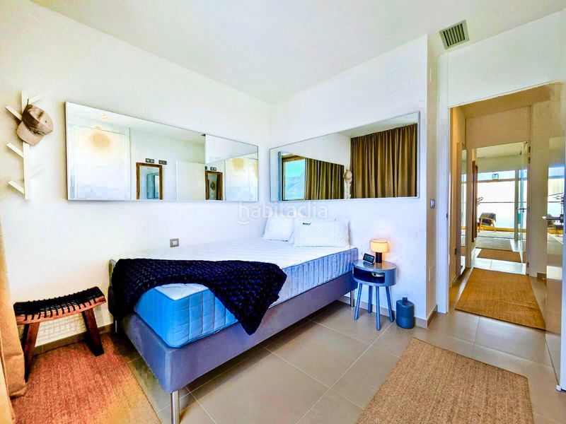 Foto 9271b136-5467-49c3-aba3-3dbd10c78391. Apartament amb calefacció piscina a Playa Poniente Benidorm
